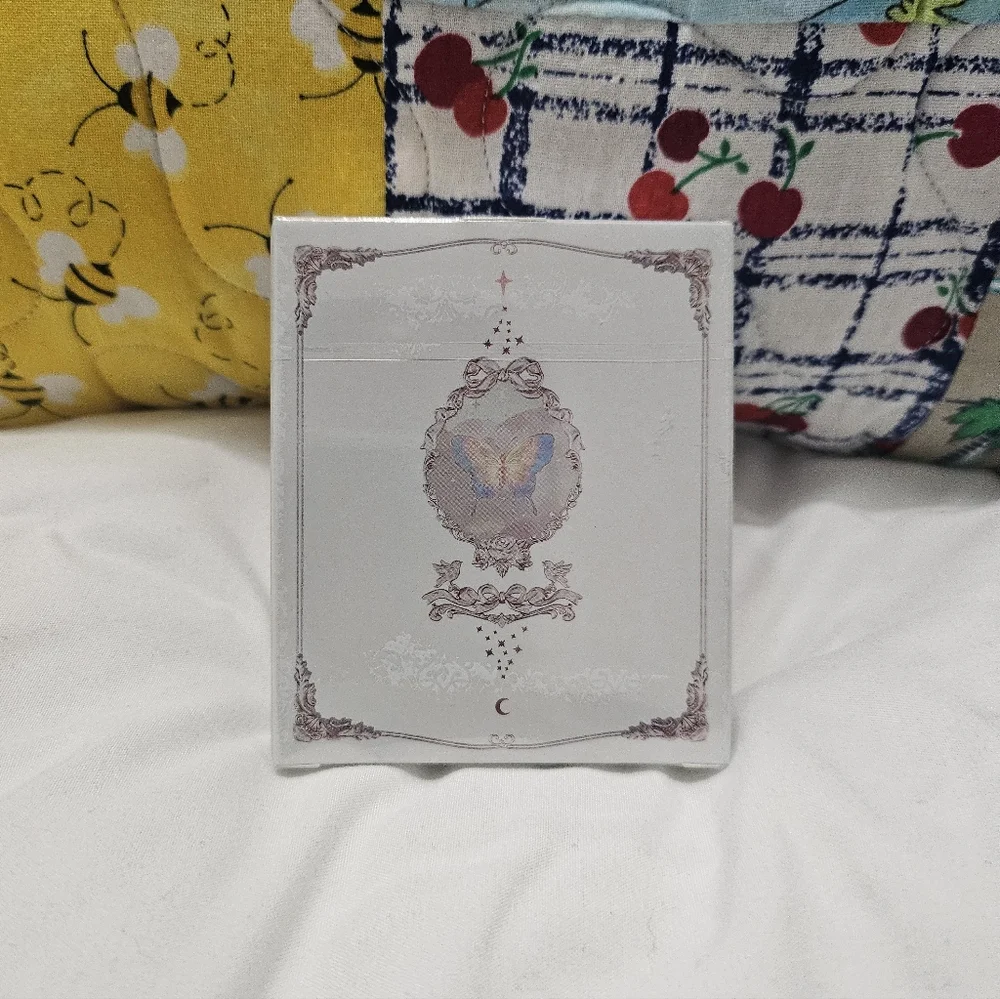 Midsummer Fairytales Velvet Embossed‎ Blush (01 Blooming Day)